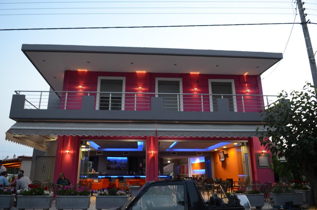 Papanikolaou Rooms Neochori  Экстерьер фото