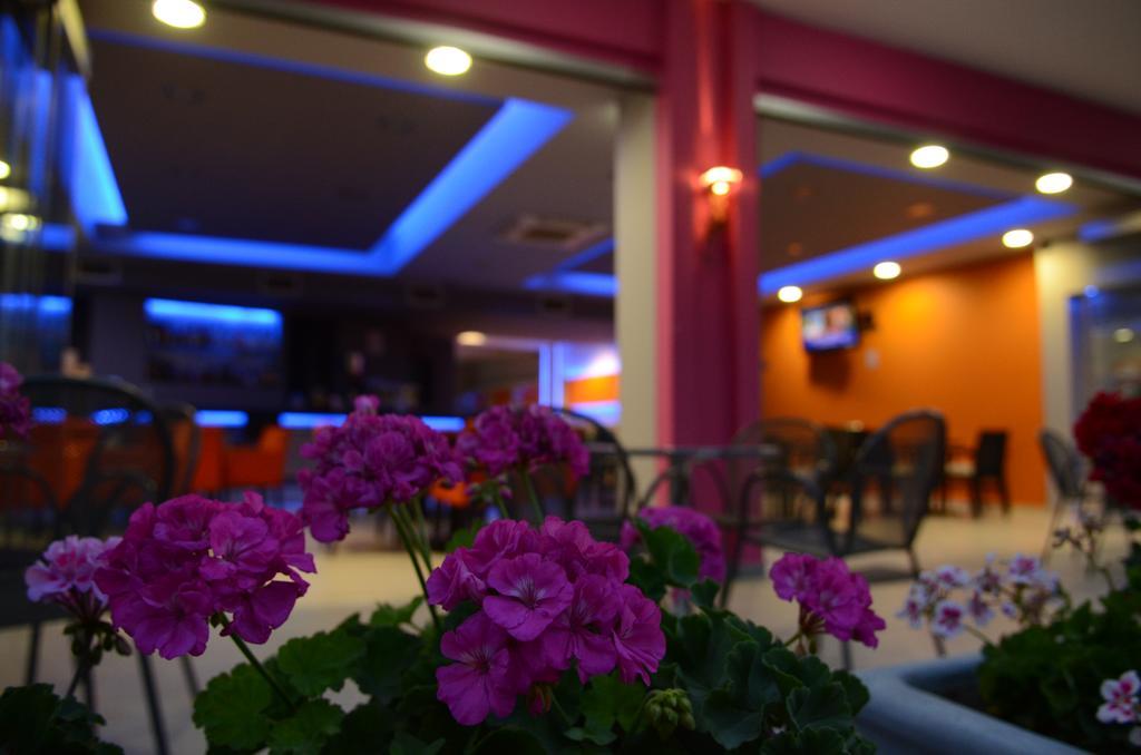 Papanikolaou Rooms Neochori  Экстерьер фото